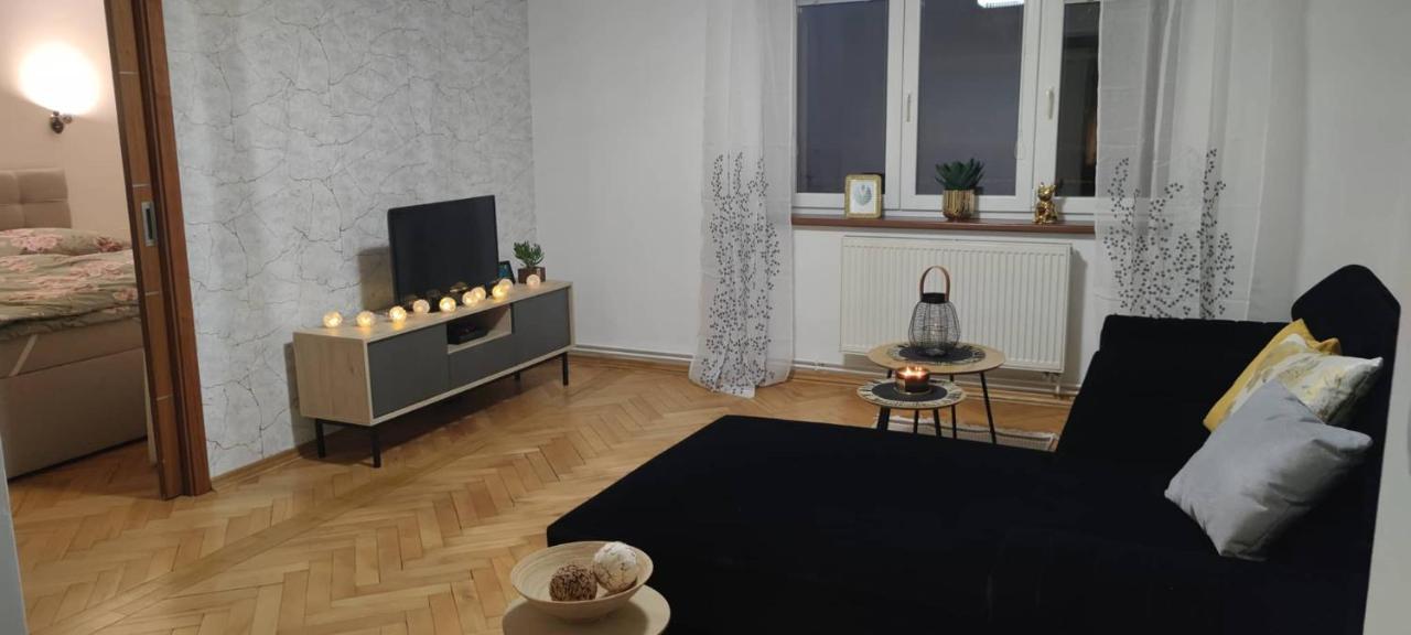 Apartman Visnovka Pardubice Bagian luar foto